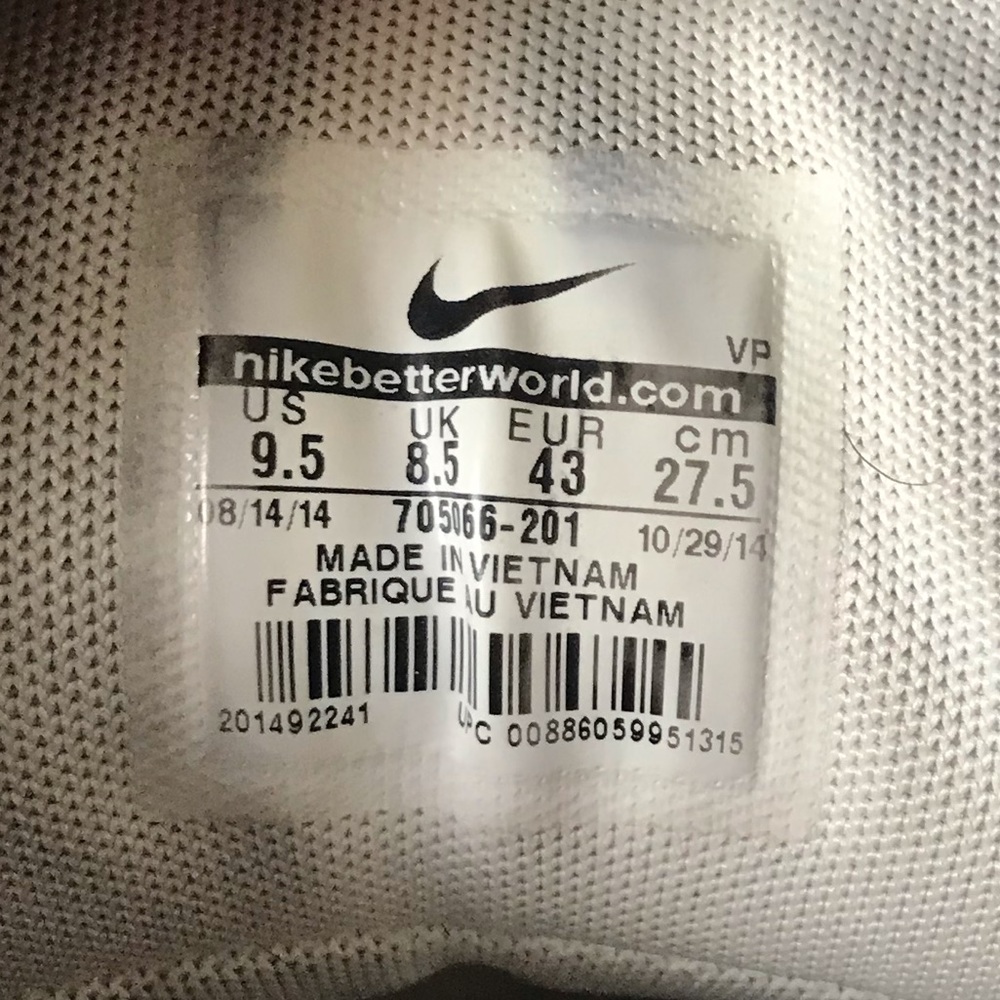 Nike Air Python: Size 9 (Released In 2014) - image 6